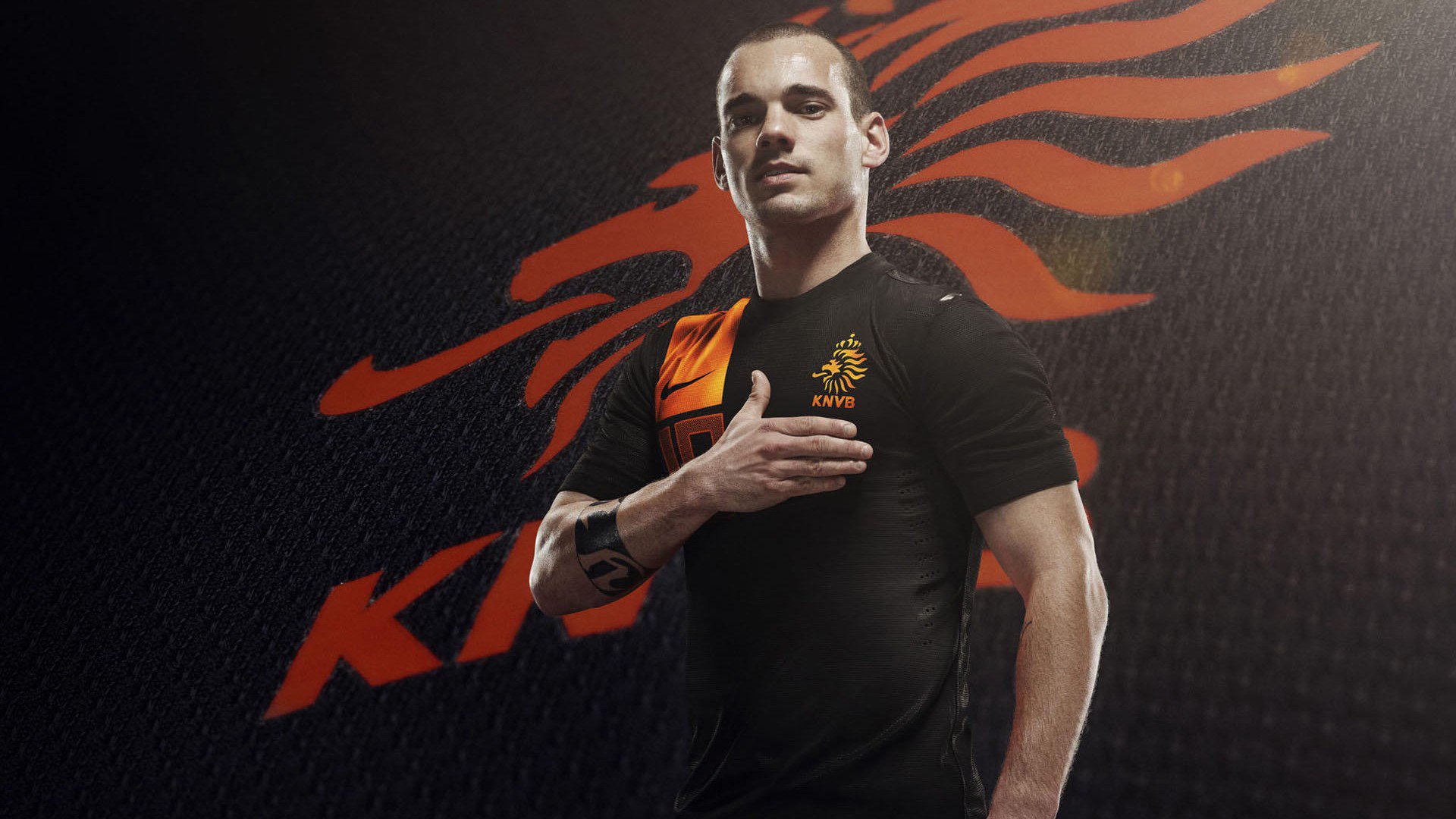 英超争冠激烈：胜负变幻无常，悬念不断，英超冠军争夺